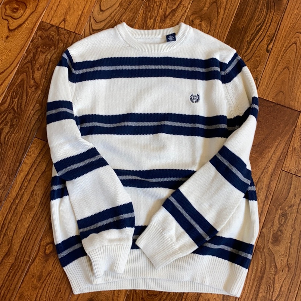 Chaps+Crewneck Sweater+Cream with Navy & Gray Stripes+Size Medium